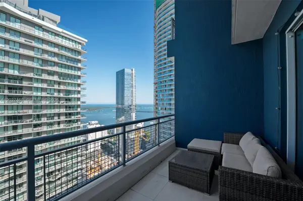60 SW 13th St #4408, Miami, FL 33130