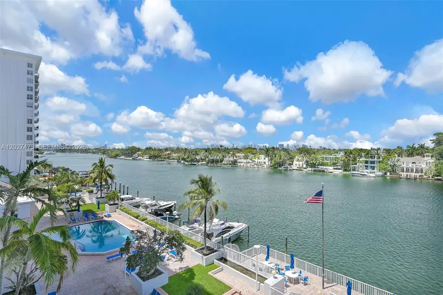 5700 Collins Ave #5J, Miami Beach, FL 33140 - #2