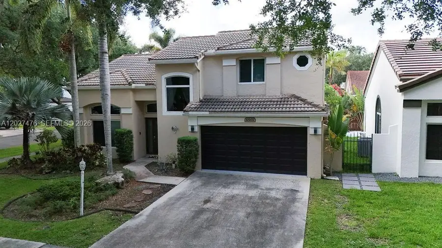10202 Caracas St, Cooper City, FL 33026 - #3