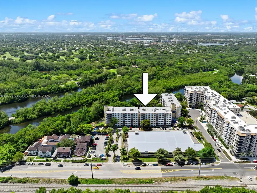 17890 Dixie #603, North Miami Beach, FL 33160 - #2