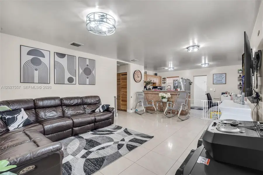 2986 NW 26th St, Miami, FL 33142 - #3