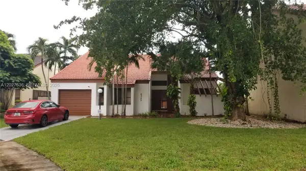 8946 SW 150th Ct Cir E, Miami, FL 33196