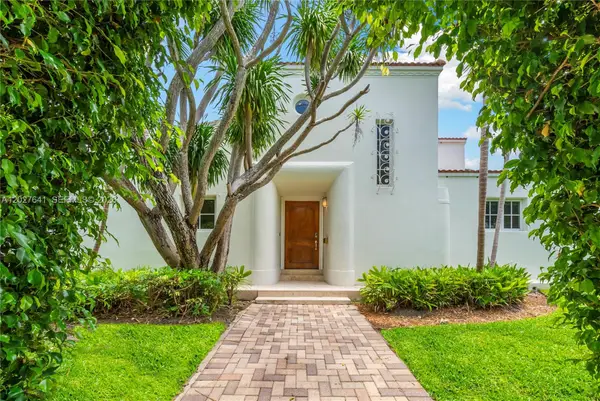 1776 Michigan Ave, Miami Beach, FL 33139