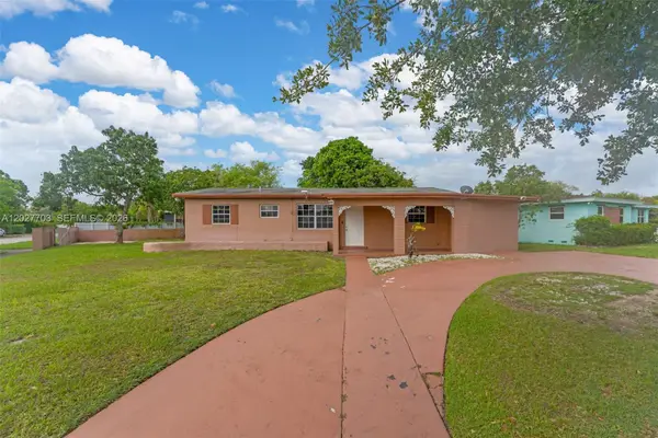 11500 SW 142nd St, Miami, FL 33176