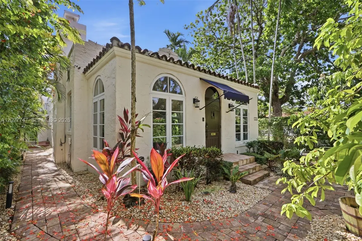 1215 Madrid St, Coral Gables, FL 33134 - #1