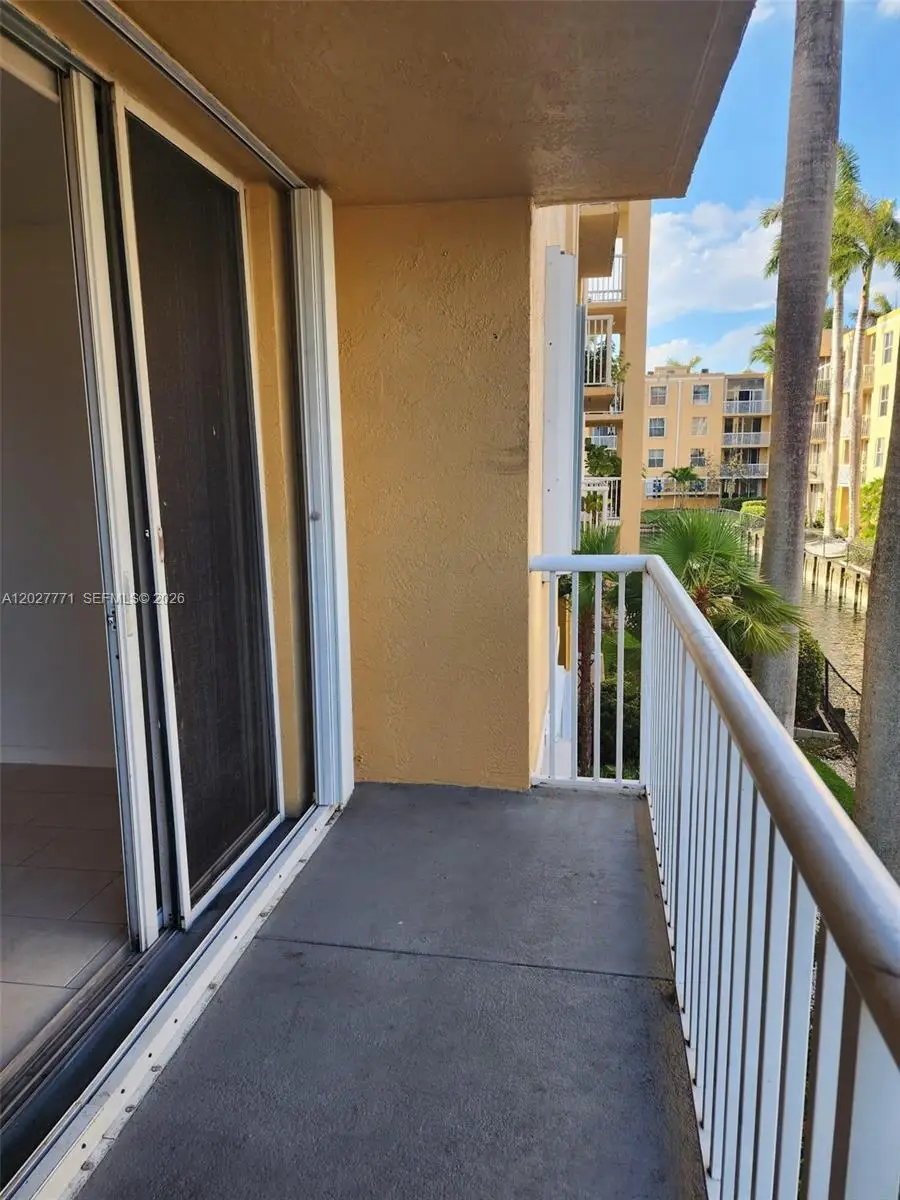 1450 SE 3rd Ave #208, Dania Beach, FL 33004 - #3