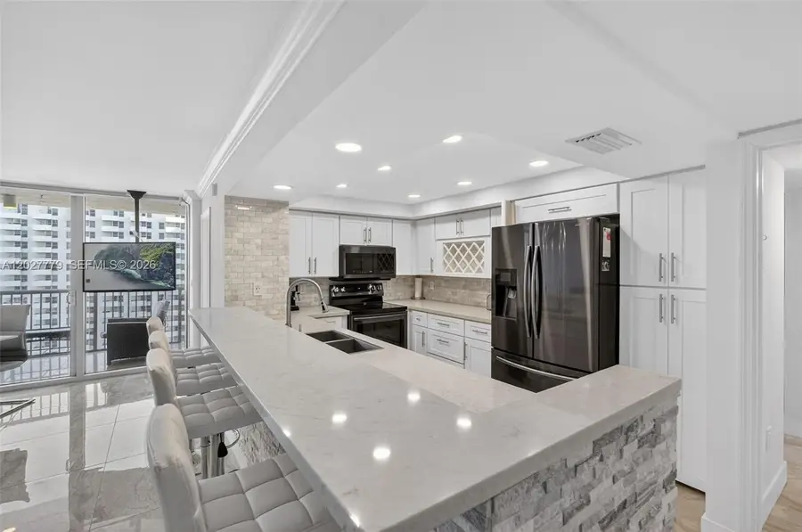 2655 Collins Ave #1407, Miami Beach, FL 33140 - #2