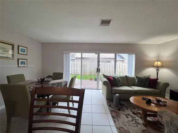 12204 NW 36th Pl, Sunrise, FL 33323