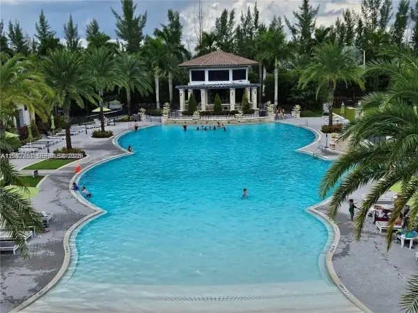 8005 NW 104th Ave #3, Doral, FL 33178