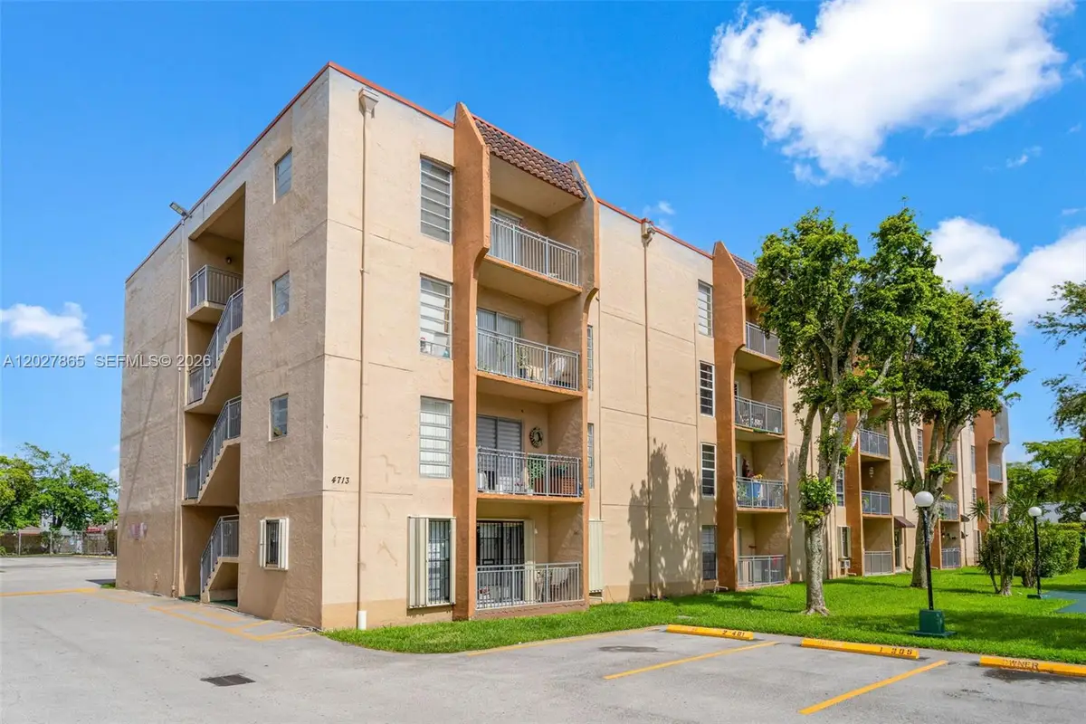 4713 NW 7th St #404-1, Miami, FL 33126 - #1