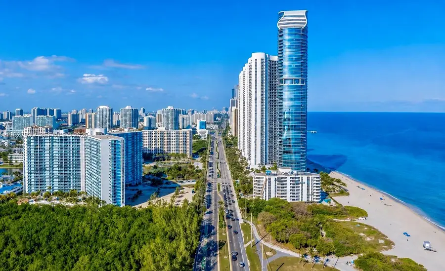 100 Bayview Dr #2014, Sunny Isles Beach, FL 33160 - #3