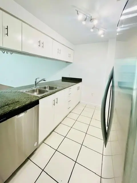 1200 Brickell Bay Dr #4308, Miami, FL 33131 - #3