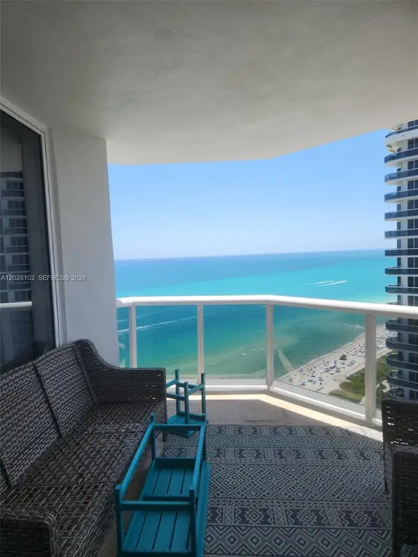 4779 Collins Ave #3504, Miami Beach, FL 33140