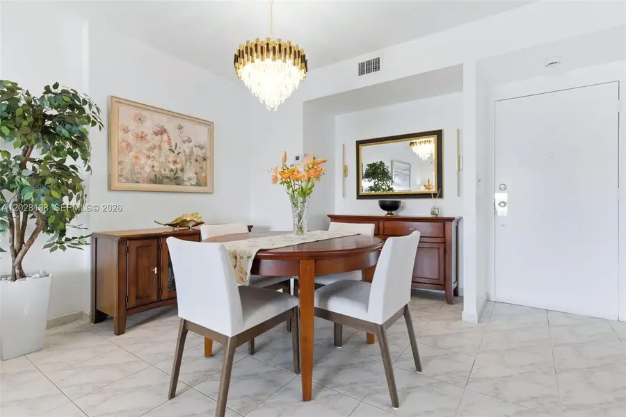 4330 Hillcrest Dr #916, Hollywood, FL 33021 - #3