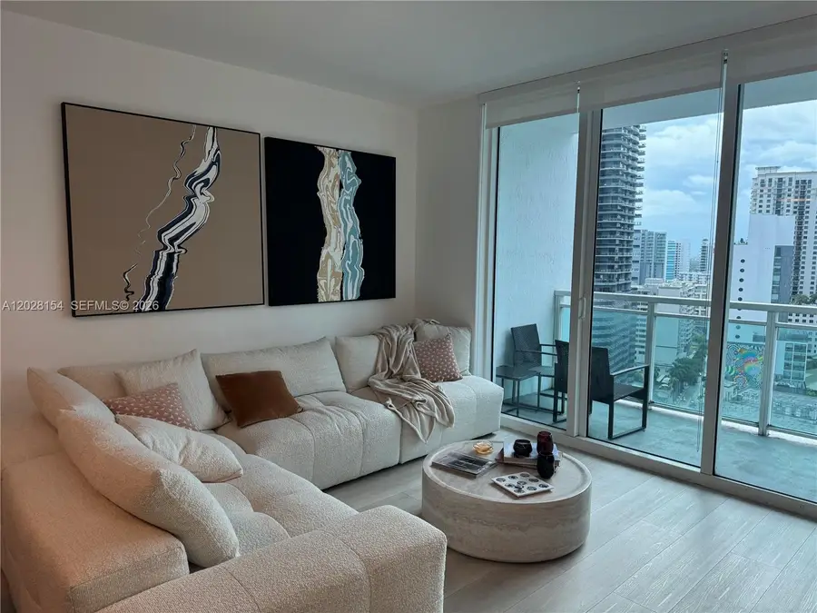 951 Brickell Ave #2103, Miami, FL 33131 - #3