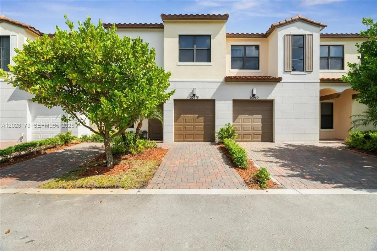 20975 NW 1st Ct, Pembroke Pines, FL 33029 - #1
