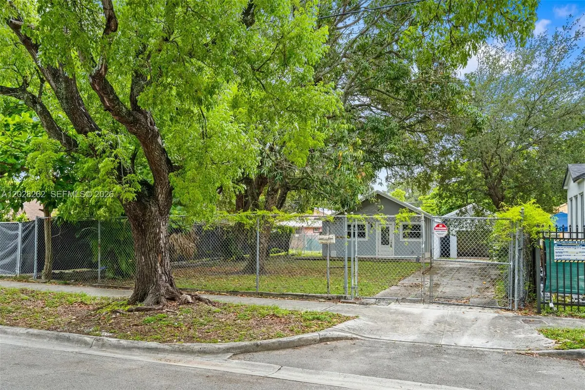 352 NW 41st St, Miami, FL 33127 - #1