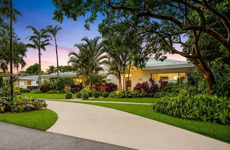 857 NE 98th St, Miami Shores, FL 33138 - #2