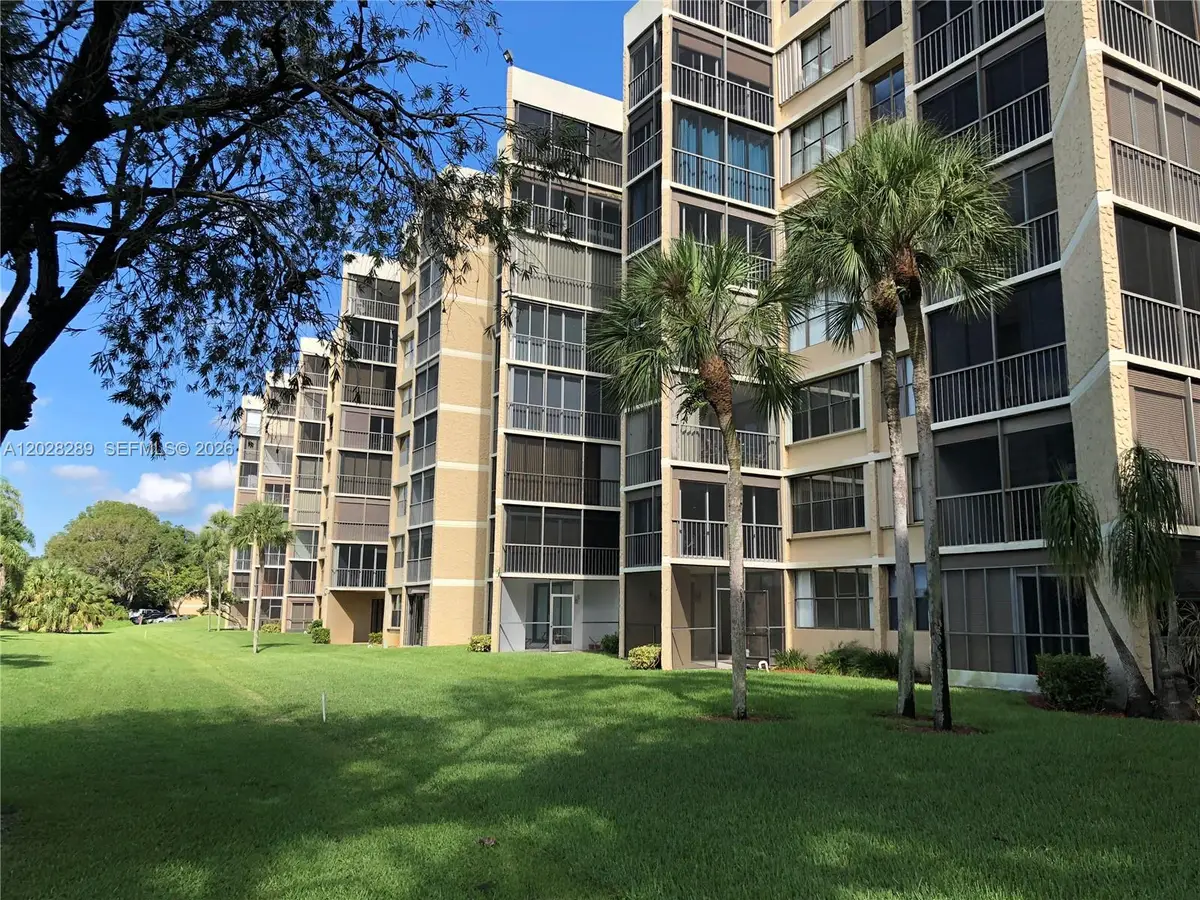 16300 Golf Club Rd #105, Weston, FL 33326 - #1