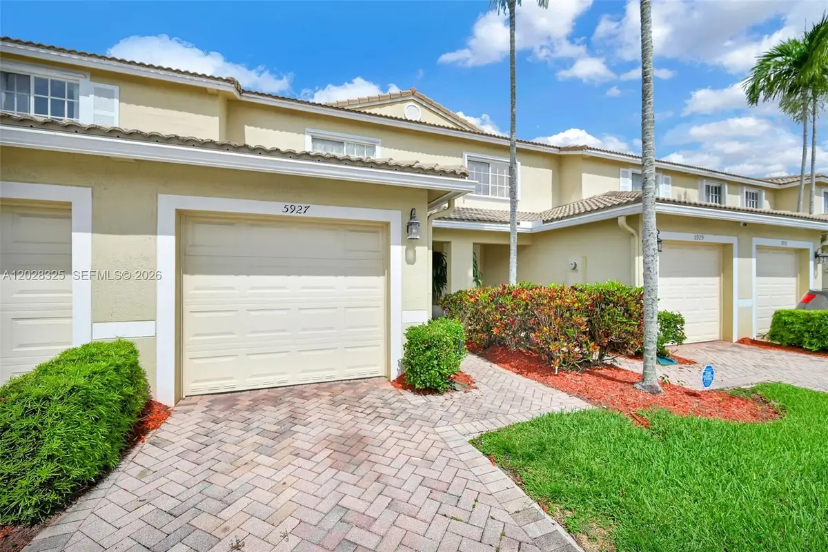 5927 Royal Way, Tamarac, FL 33321 - #1