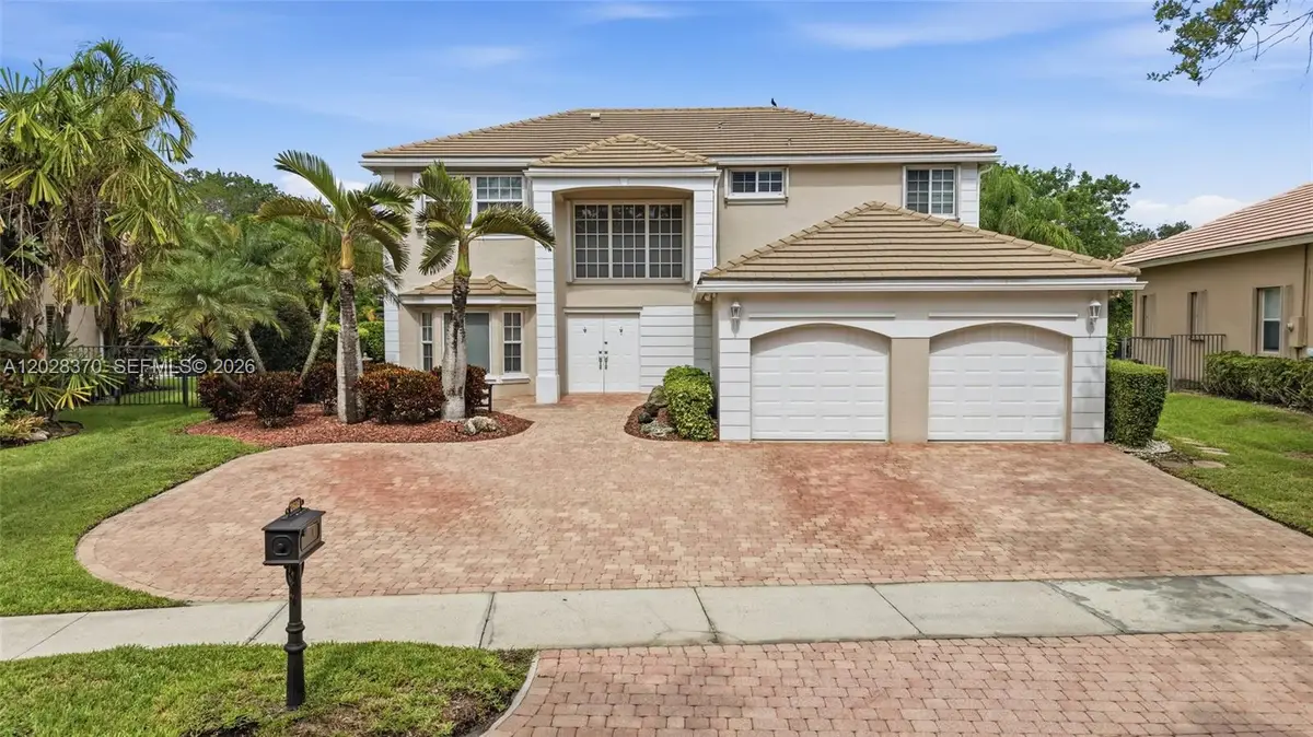 2608 Oakbrook Ct, Weston, FL 33332 - #1