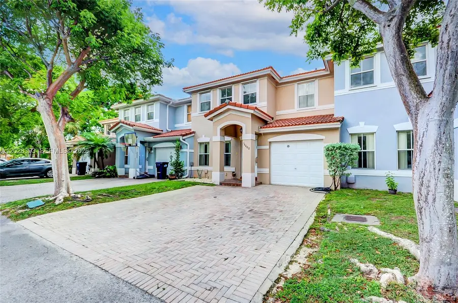 16600 SW 47th Ter, Miami, FL 33185 - #2