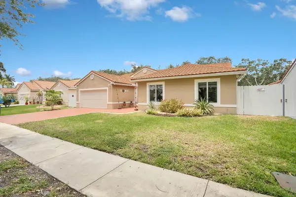 1910 SW 135th Way, Miramar, FL 33027