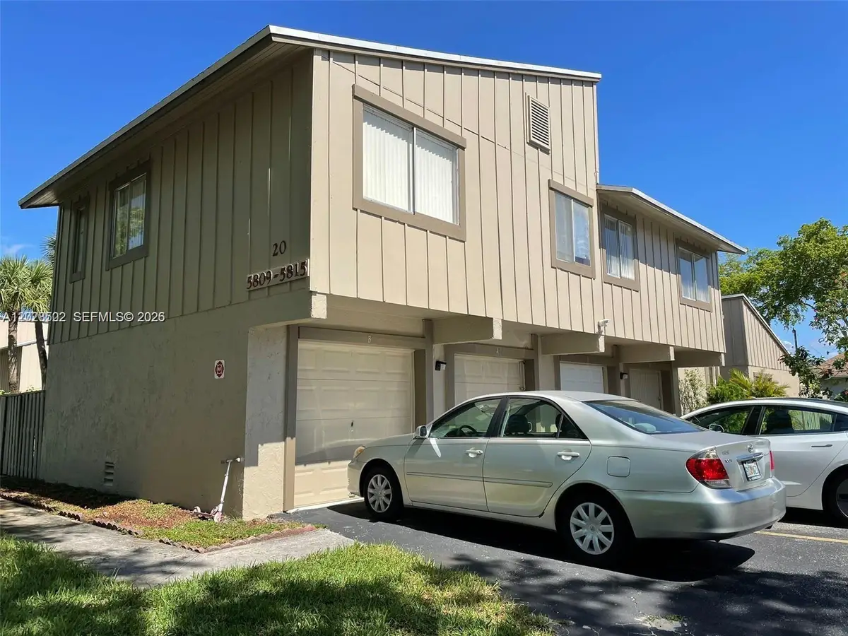 5809 NW 21st St #20-A, Lauderhill, FL 33313 - #1