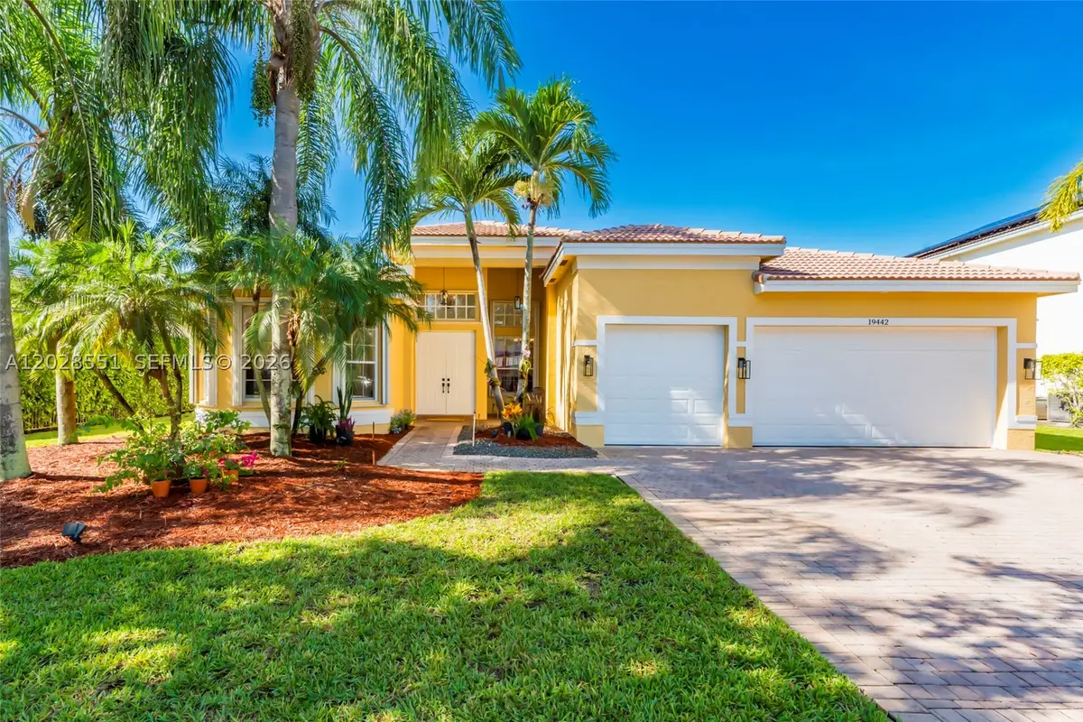 19442 SW 39th St, Miramar, FL 33029 - #1