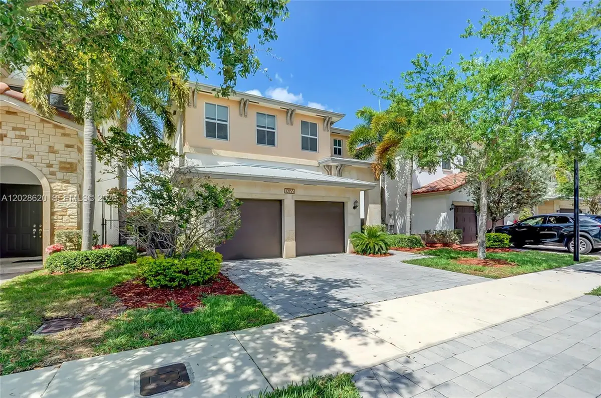 10555 NW 69th Ter, Doral, FL 33178 - #1