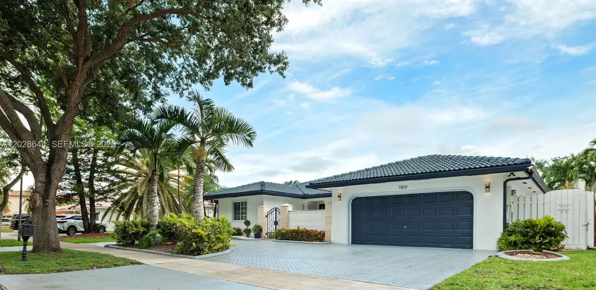 7819 NW 166th Ter, Miami Lakes, FL 33016 - #1