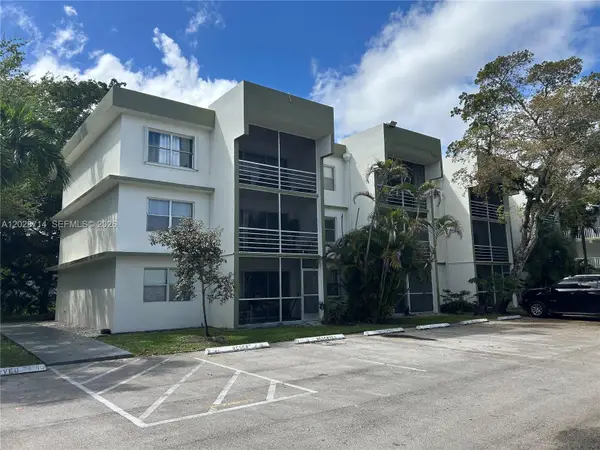 4205 N University Dr #112, Sunrise, FL 33351