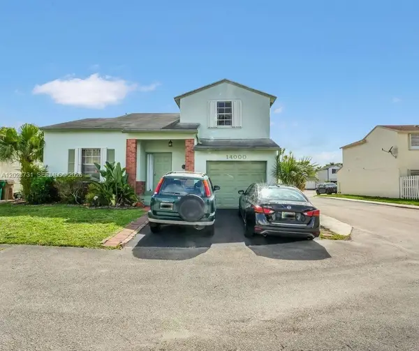 14000 Langley Pl, Davie, FL 33325