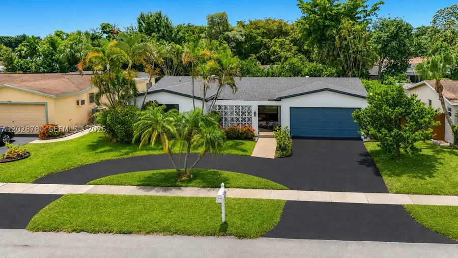 10460 NW 4th St, Plantation, FL 33324 - #2
