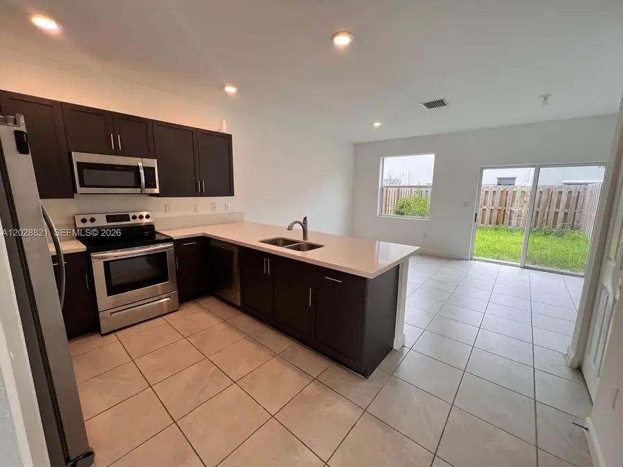 1030 SE 26th Ter, Homestead, FL 33035 - #2