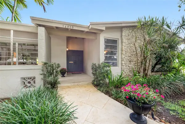 16420 SW 81st Ave, Palmetto Bay, FL 33157