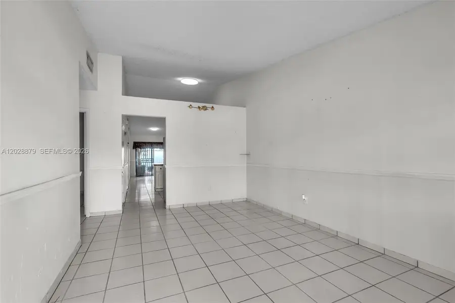 8805 NW 114th Ter, Hialeah Gardens, FL 33018 - #3