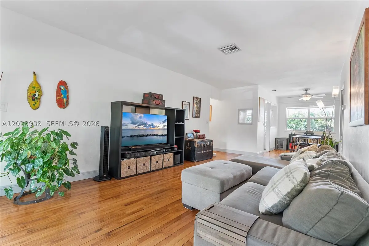 20 Park Dr #6, Bal Harbour, FL 33154 - #1