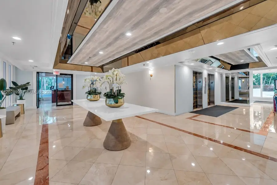 3200 Collins Ave #12-8, Miami Beach, FL 33140 - #3