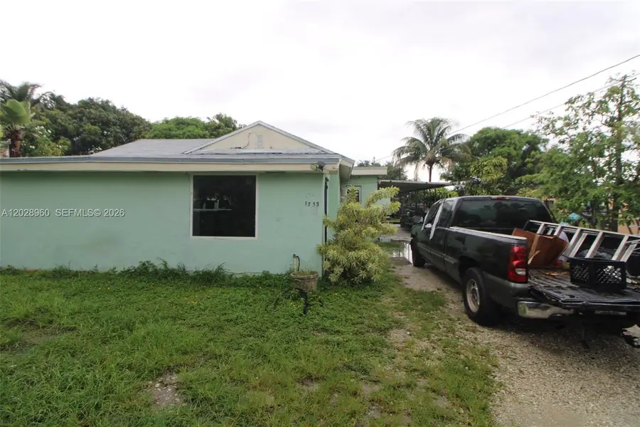 1741 NW 92nd St, Miami, FL 33147 - #2