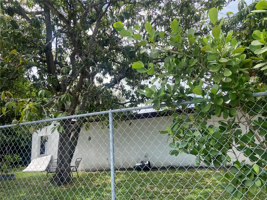 1220 S 29th Ave, Hollywood, FL 33020 - #3