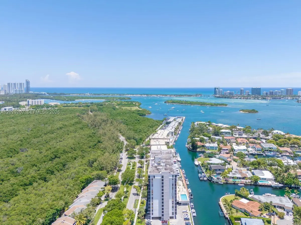 2500 NE 135th St #B508, North Miami, FL 33181 - #1
