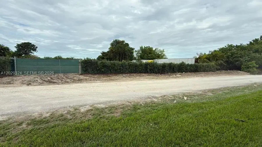Sw 213th Ave, Miami, FL 33187 - #2
