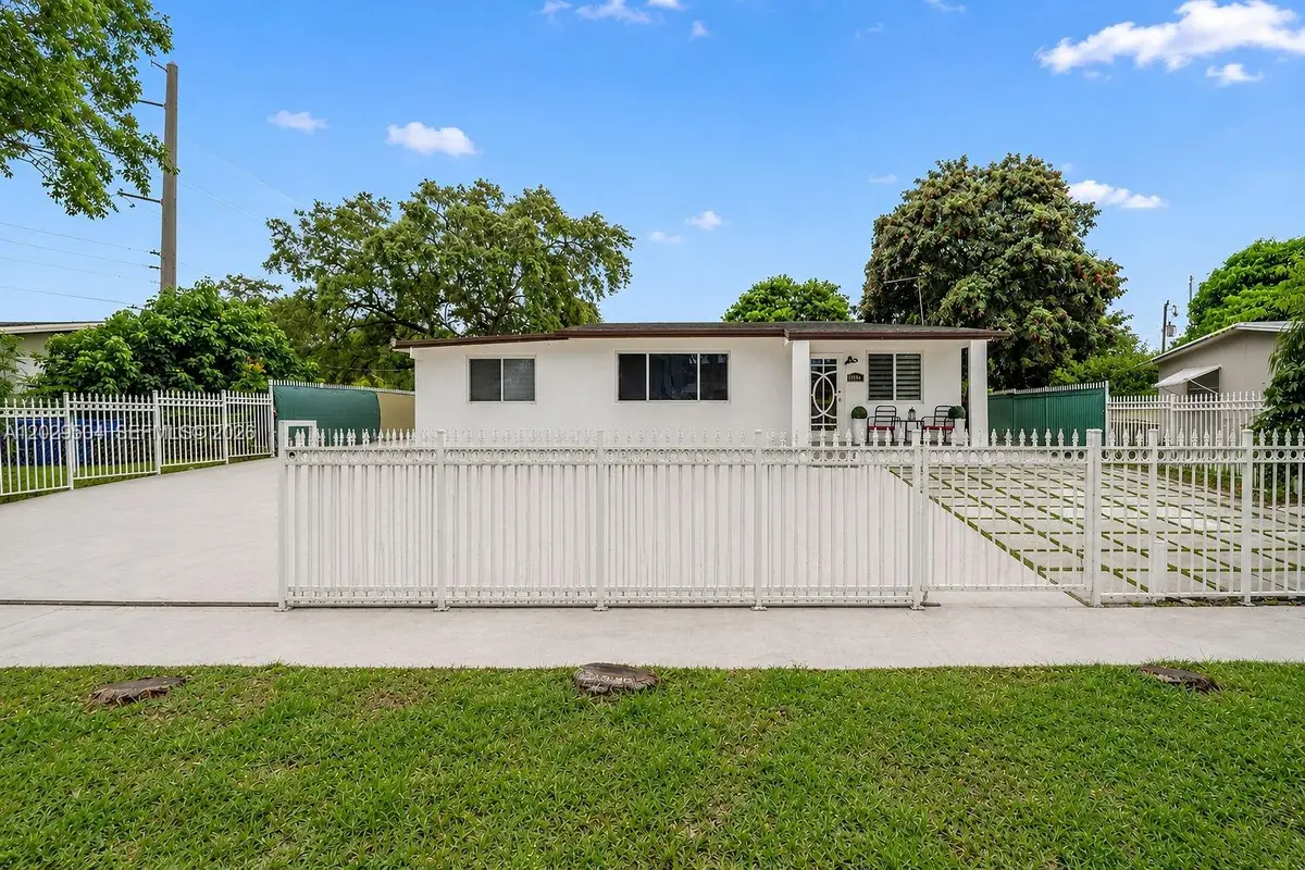 6404 Meade St, Hollywood, FL 33024 - #1