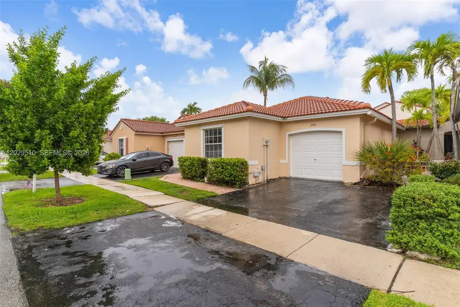 17953 SW 11th St, Pembroke Pines, FL 33029 - #2