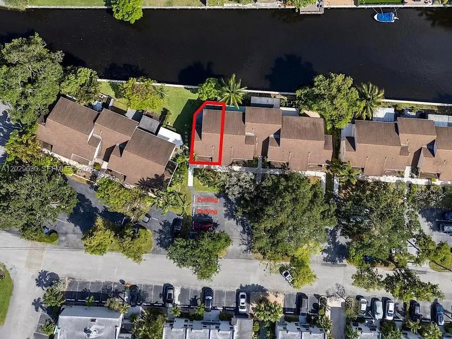 661 Kensington Pl #101B, Wilton Manors, FL 33305 - #3
