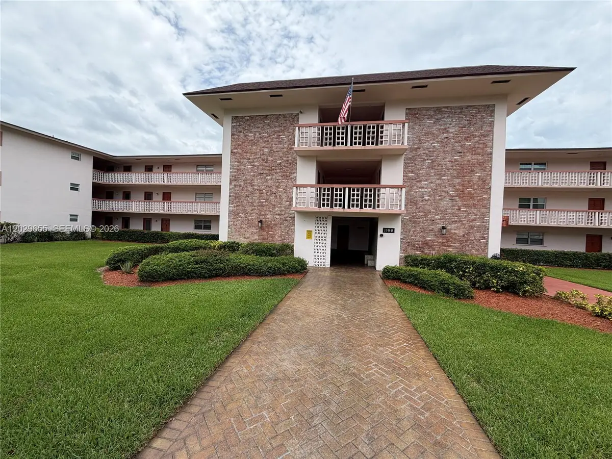 1100 Hillcrest Court #111, Hollywood, FL 33021 - #1