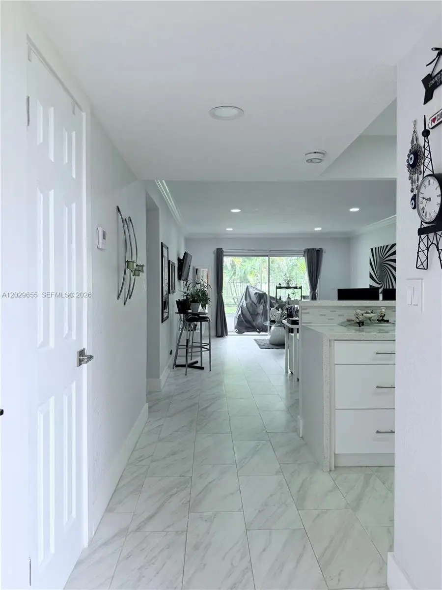 1100 Hillcrest Court #111, Hollywood, FL 33021 - #2