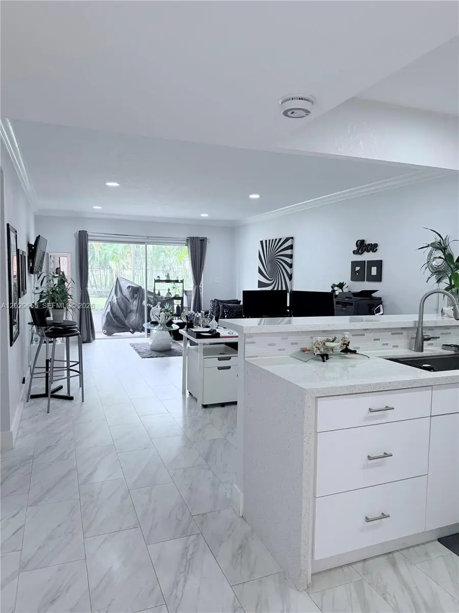 1100 Hillcrest Court #111, Hollywood, FL 33021 - #3