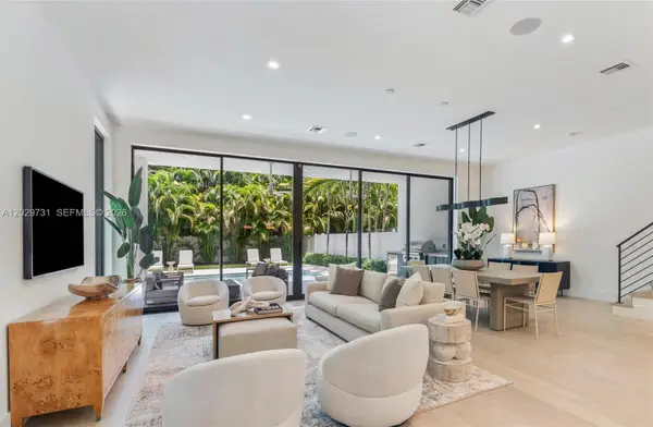 907 Witherspoon Ln, Delray Beach, FL 33483